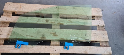 Chrysler Pacifica 2022 window door left left front front 22R