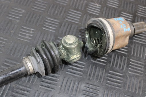 semi-axis semi-axis left front 9836046480 PEUGEOT 208 II 2 1.2 THP