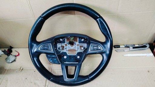lenkrad MULTIFUNKCJA Leder C-MAX MK2 KUGA MK2 FOCUS MK3 GV413600DC