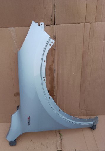 LV4B-S16005 - Ford kuga mk3 escape 2021 крило передне праве