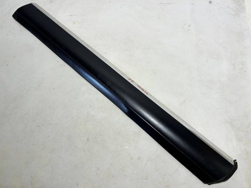 moulding door przednich front right Volkswagen VW Touareg and 7L