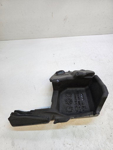 hangszigetelő sárvédő jobb AUDI A4 B9 8W5864786G