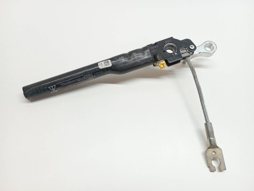seat belt pretensioner safety right front JL1BC699D96 Lincoln Navigator IV
