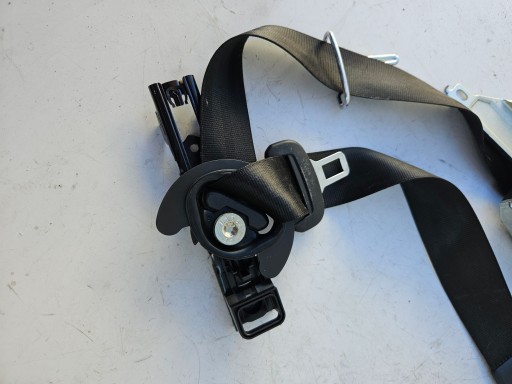 tension belt safety right front front AUDI A4 B9 9W black DOCIAG