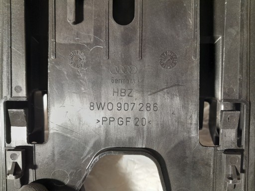 AUDI A4 B9 Poignée Support plaque STEROWNIKA 8W0907286