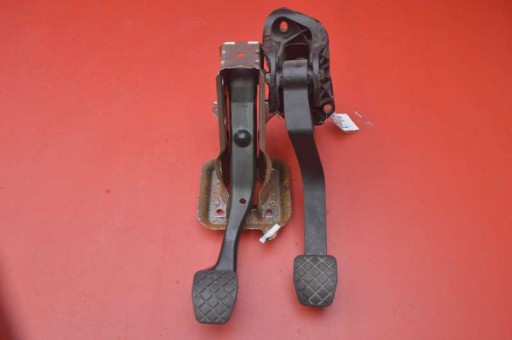 PEDAL pedals clutch brake 1K1721059EE 1K1721057AL VW GOLF 6 VI 1.4 16V