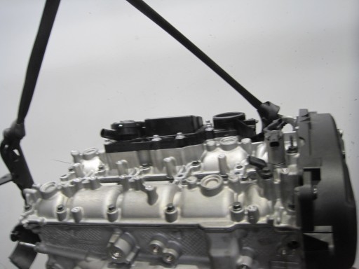 Motor MOTOR Säule VOLVO V60 2.0i MILD HYBRID 24r B420T5