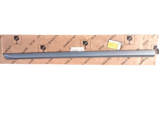 3AF854940U34 - Накладка двери правая передняя OE VW PASSAT B7