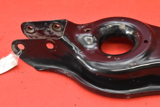 arm right rear part lower 1288455-00-A TESLA MODEL Y 78.4 kWh 514 KM 20