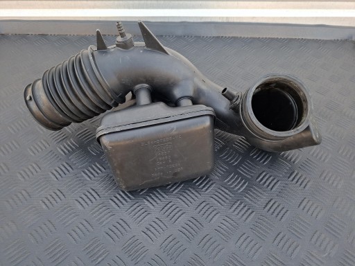 REZONATOR DOLOT Schlauch rohr luft FORD F150 12 XII XLT 09-14 5.0 V8