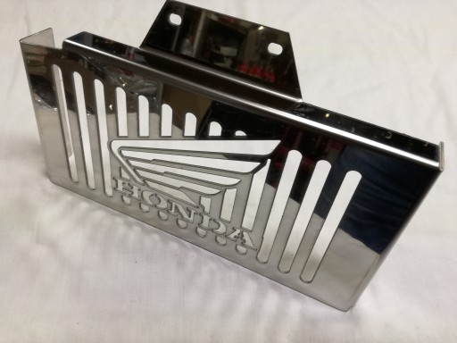 РЕШЕТКА РАДИАТОРА HONDA VT 125 SHADOW