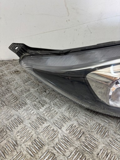 REFLEKTOR light right FORD FIESTA MK7 LIFT 12- C1BB13W029AD