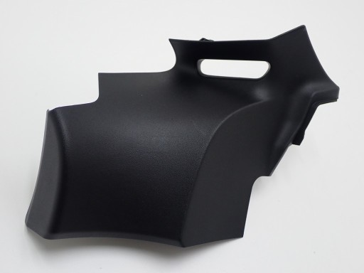 9J1867242 - НАКЛАДКА СТОЙКИ БАГАЖНИКА ЗАДНЯЯ ПРАВАЯ PORSCHE TAYCAN