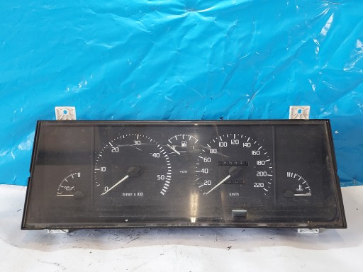 dials clock RENAULT SAFRANE 2.1 DTI 7700811157K