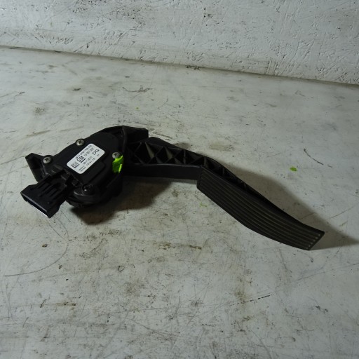 OPEL INSIGNIA A 2.0CDTI potentiometer Gas 13237352
