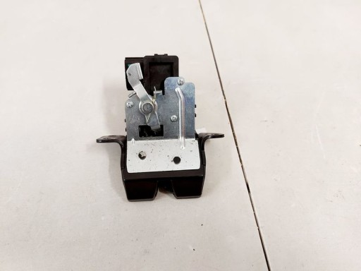 KIA CEED II 2 ЗАДНЯЯ КРЫШКА БАГАЖНИКА 91230-A6000