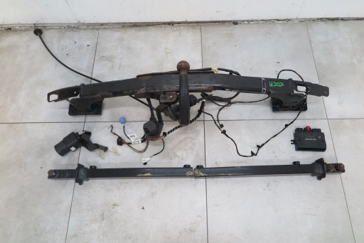 A2073100004 - Фаркоп кульова балка модуль установка mercedes e class w207 coupe