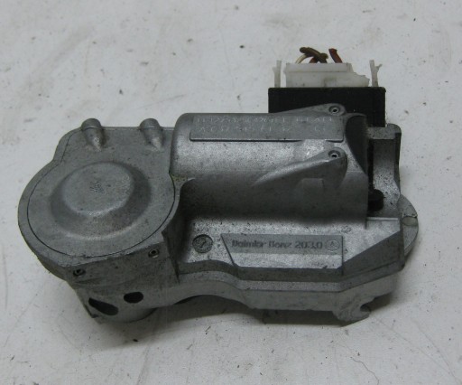 MERCEDES SPRINTER W906 Serrure Volant A0375456132