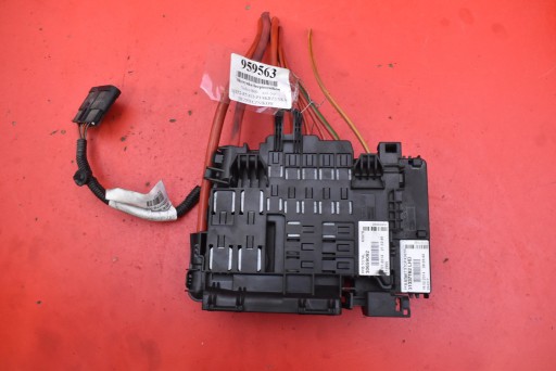 skříňka pojistek PFB 31337182 30659092 VOLVO S60 2 II 2.0 D3 13-20