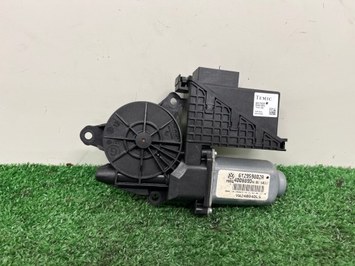 mini motor windows left front front VOLKSWAGEN POLO 4 440778CM / 6Y2959802A