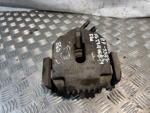 strmeň Brzdový pravý predok BMW E60 2,0D