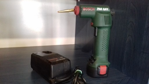 Насос компресор Bosch PAG 9.6V
