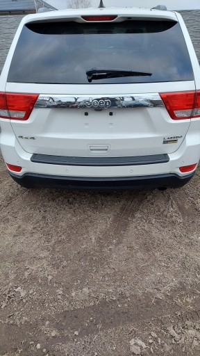 GRAND CHEROKEE WK2 11-13R ЗАДНІ ДВІРІ БАГАЖНИКА В КОМПЛЕКТЕ PW1