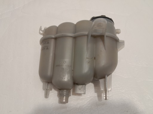 AUDI A4 B9 LIFT Scheibenwaschbehälter 8W0121405K