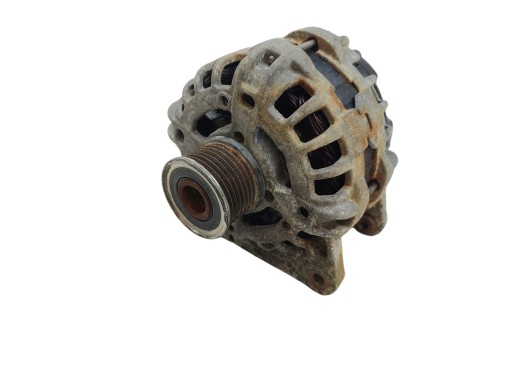 ALTERNATOR DACIA DUSTER und 1 HS LIFT 1.6 SCE 115KM H4M738 231001568R