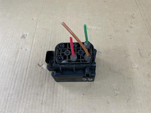 Audi A6 C6 распределитель подвески 4F0616013