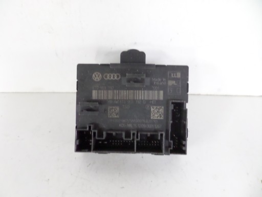 module control unit door front AUDI A4 B8 07- A5 07