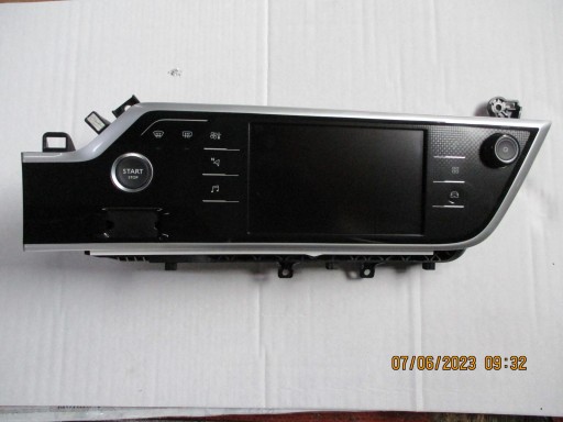 display PANEL CITROEN C4 PICASSO 9831652880