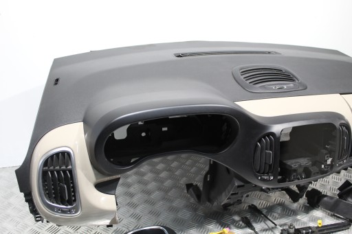 dashboard console airbag airbags FIAT 500 L 500L