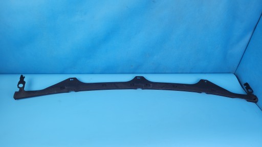 2058690007 - W205 C200 прокладка капота омивача A2058690007