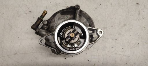 pumpa vacum podtlakové Audi A4 B7 2,7 TDI