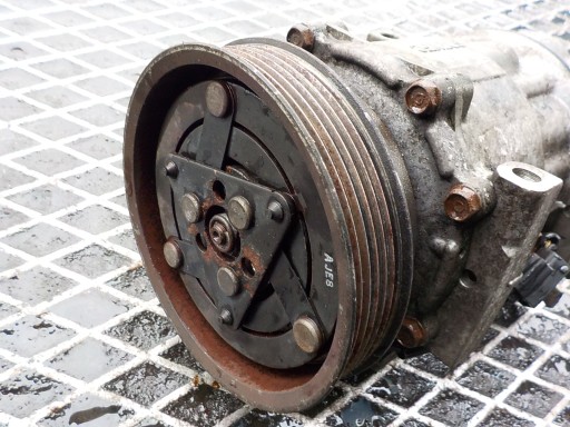 NISSAN QASHQAI J10 1.5 DCI ORG compressor pump of the air conditioning 926009865R