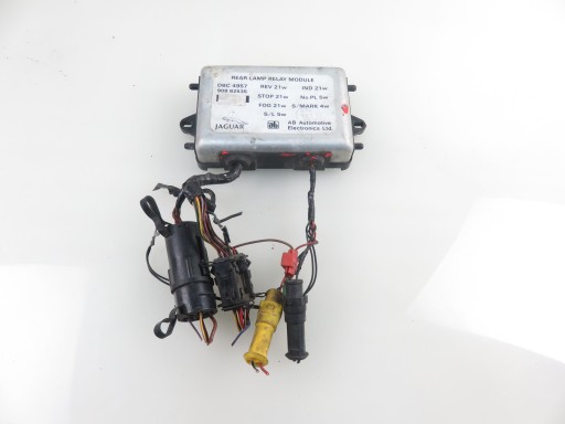 DBC5239 - Jaguar xj (xj40, xj81) контроллер освещения dbc4957