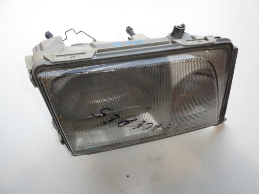 MERCEDES 124 light right front