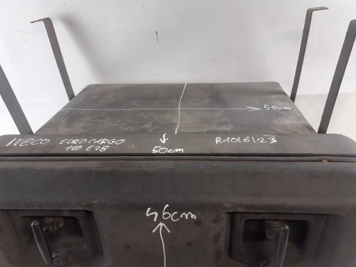 passenger compartment boot compartment for tension belts