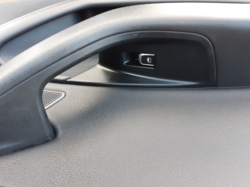 AUDI A6 C7 LIFT side door upholstery left front 4G1867105