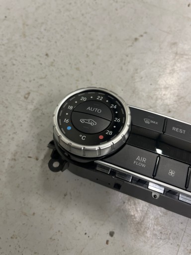 MERCEDES R231 SL231 PANEL control unit KLIMATRONIC A2319005703