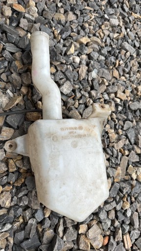 Ford MONDEO OE 1S7117618AB washer fluid tank