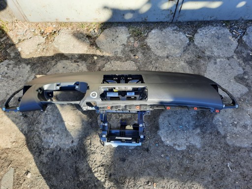 Бортовая консоль AIR BAG натяжители BMW E87 E81 LIFT