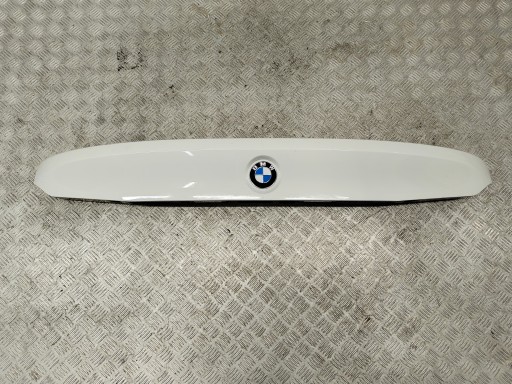 BMW G32 cap moulding bonnet boot A300 7467347