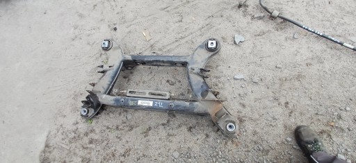 MERCEDES W212 sider axle beam subframe rear part