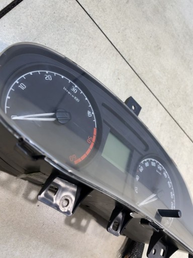 dials dials SKODA FABIA II 1.4 TDI 5J0920800C