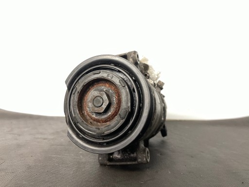 compressor of the air conditioning AUDI A4 B9 A5 A6 C7 A7 2.0 TDI 4M0816803