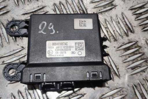 Модуль pdc dodge challenger coupe 068403887ac 5.7l бензин 277kw 2020 р.