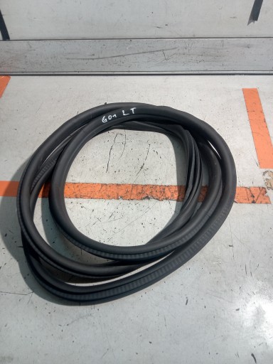 BMW X3 G01 уплотнение двери л зд 7393449