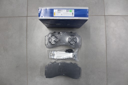 490936 - ТОРМОЗНЫЕ КОЛОДКИ MERCEDES ACTROS ПЕРЕДНИЕ WVA 29246